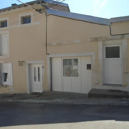 La Musardiere Paisible à La Campagne *